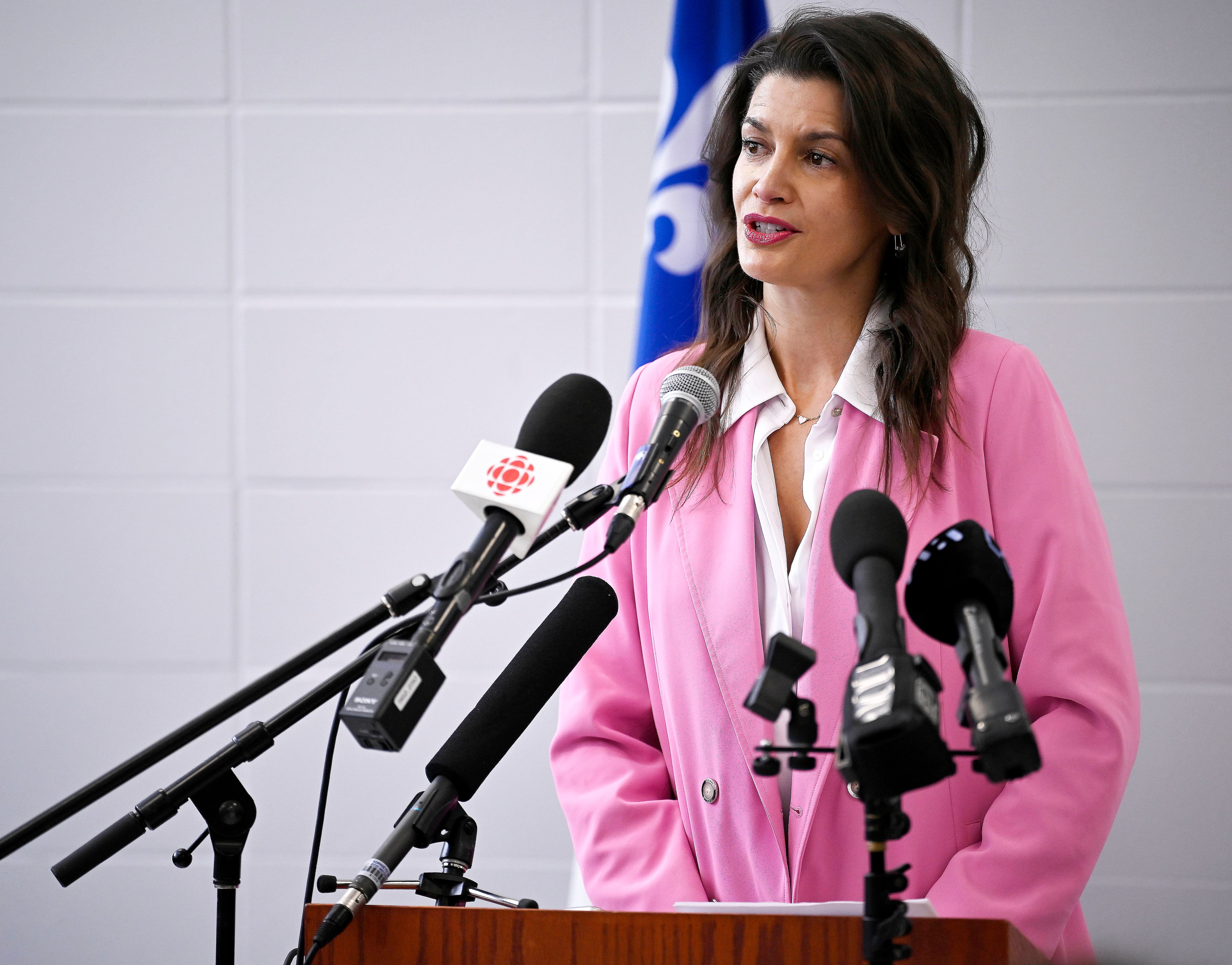 Geneviève Guilbault est exclue du conseil des ministres, François Bonnardel réintégré