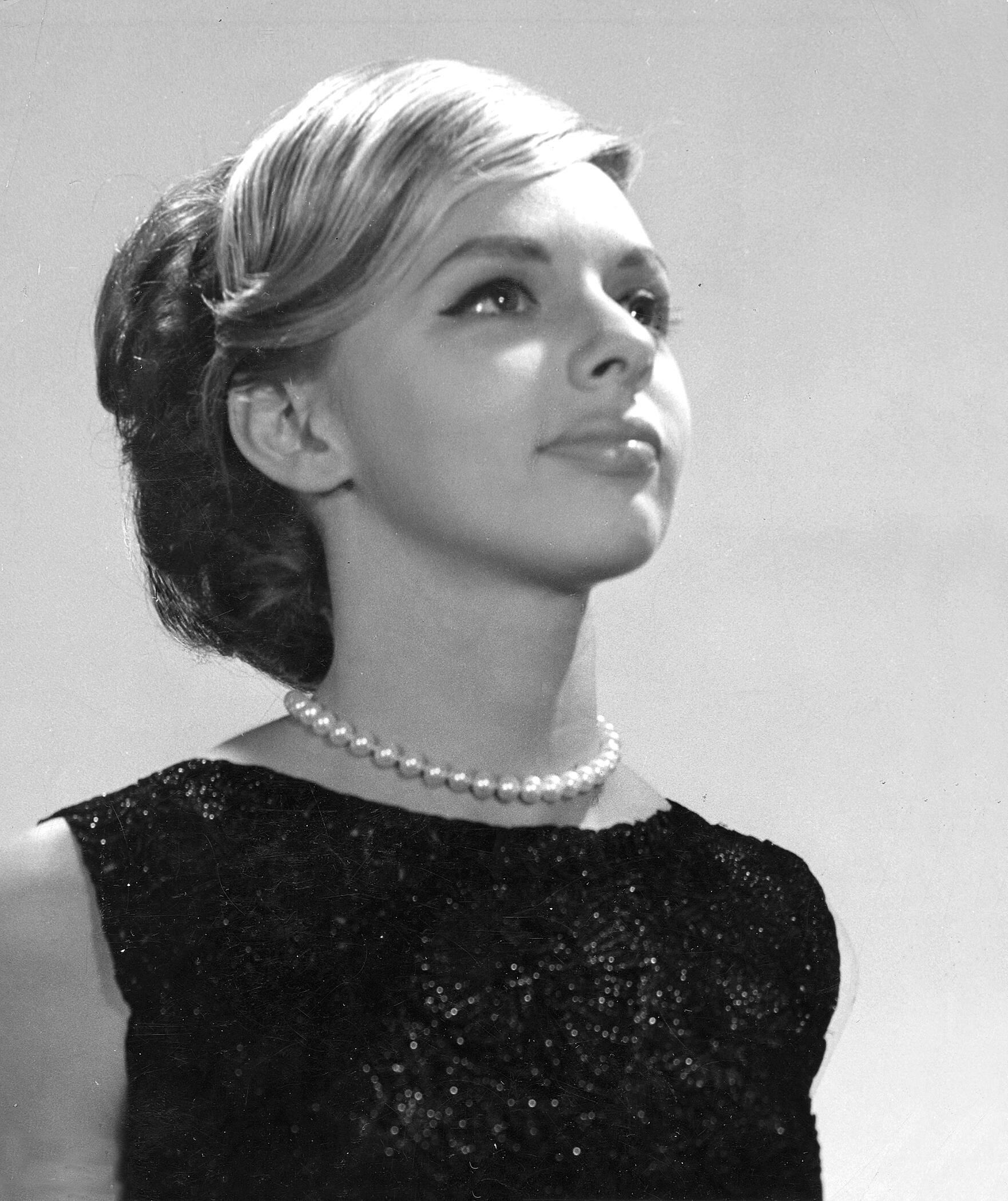 Après 60 ans de carrière, Shirley Théroux réalisera son rêve de petite ...