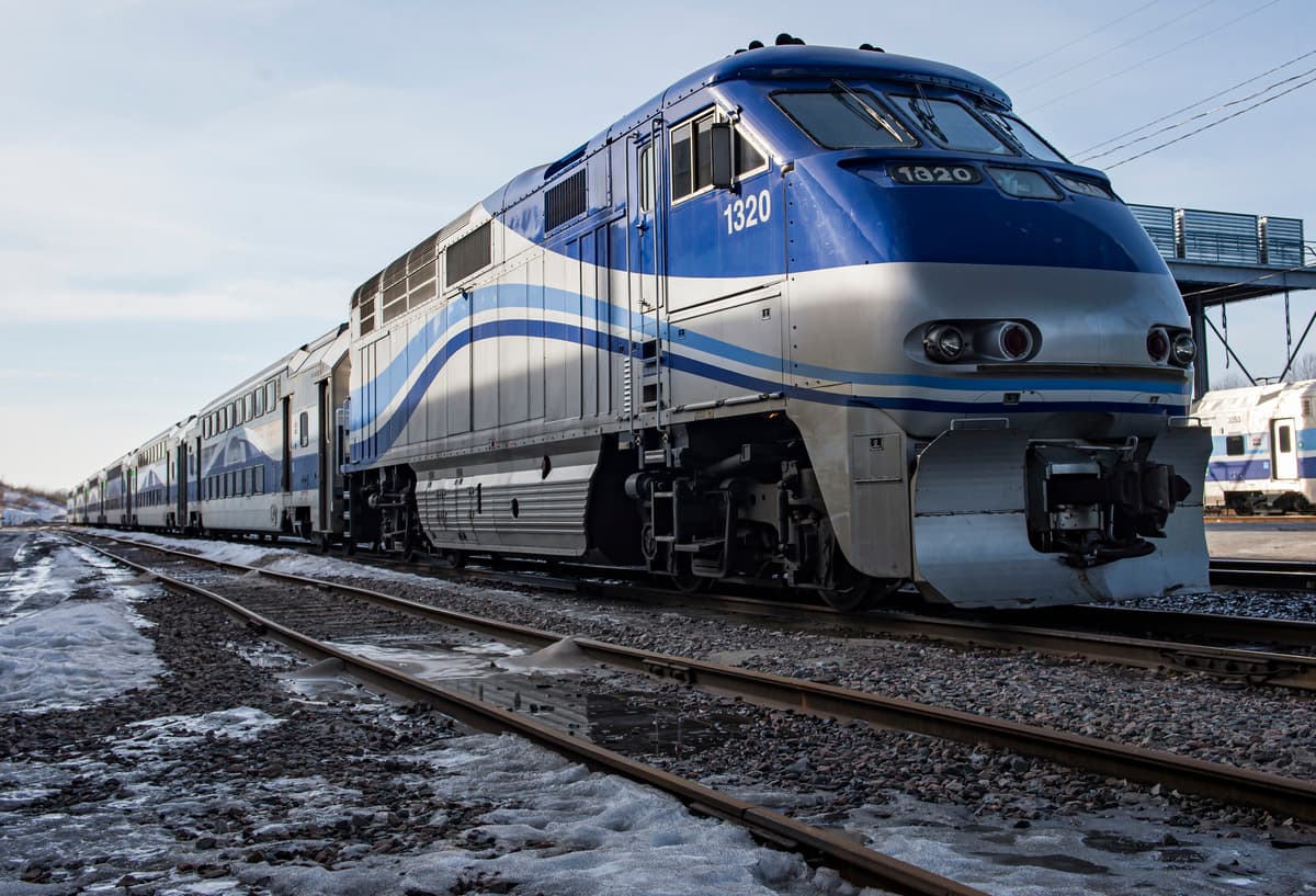 Deux trains entrent en collision &agrave; Montr&eacute;al