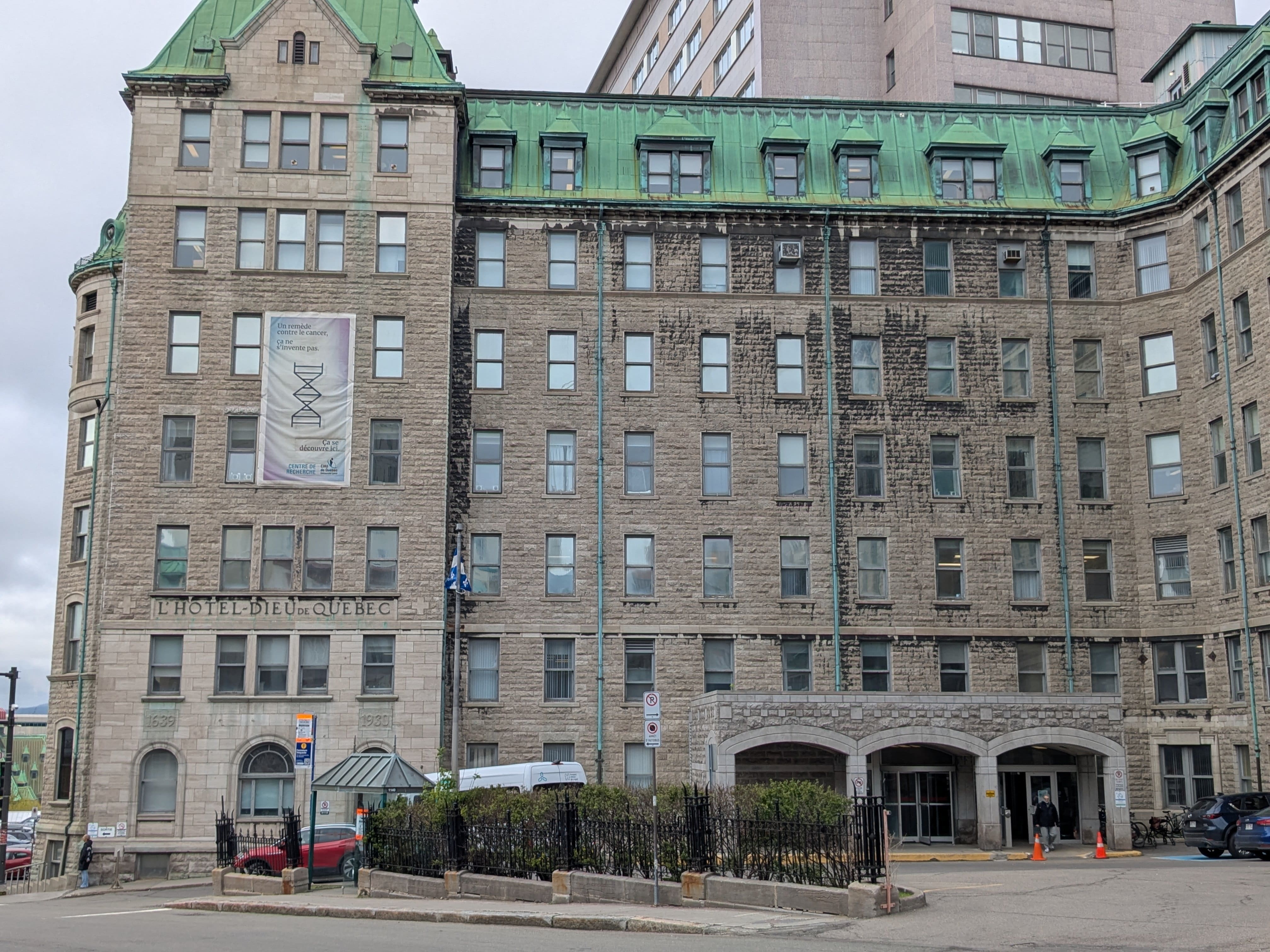 Santé Québec cache ses études sur l’avenir de l'Hôtel-Dieu de Québec