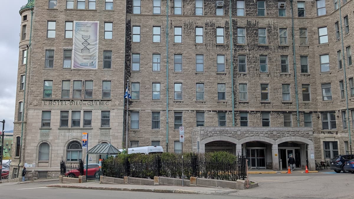 Hôtel-Dieu de Québec : Santé Québec livre des documents caviardés sur son avenir