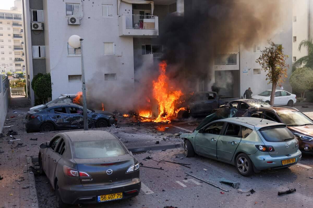 &laquo;Nous sommes en guerre&raquo;: une attaque-surprise du Hamas fait plusieurs morts en Isra&euml;l