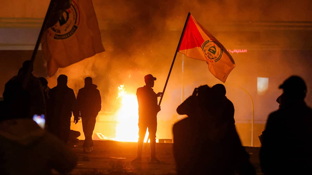 Affrontements entre manifestants et police près de l'ambassade des États-Unis à Bagdad
