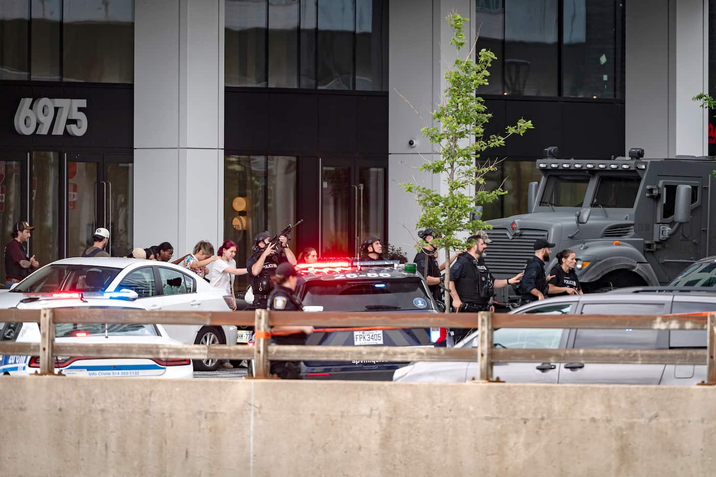 Témoins de la fusillade à Côte-des-Neiges: «C'est normal d'être ébranlé», assure une psychologue clinicienne | JDQ