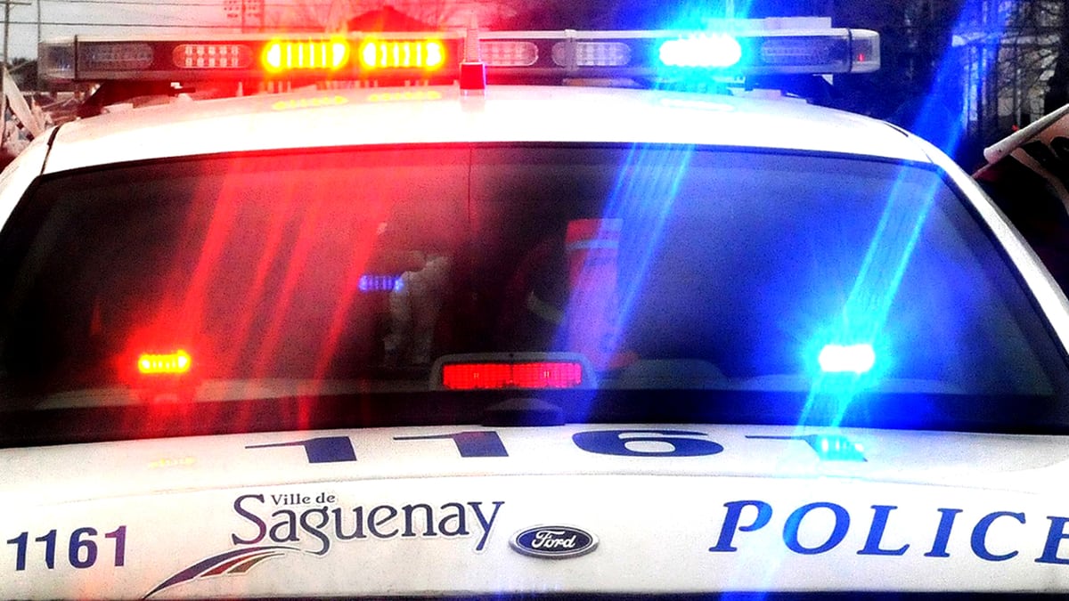 Saguenay: un homme de 21 ans gravement blessé dans un accident de VTT