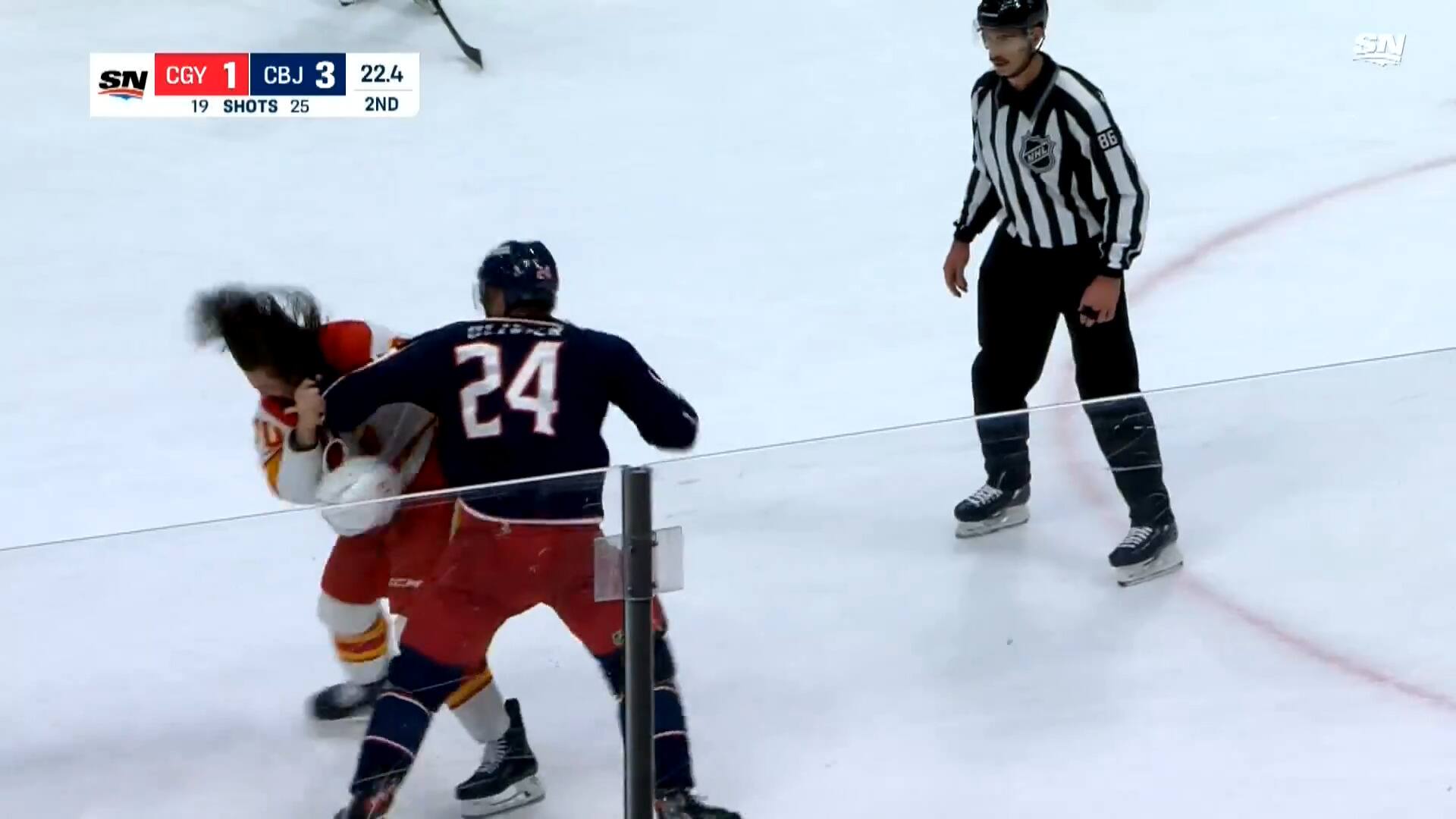 Mathieu Olivier voit rouge: il inflige une racl&eacute;e &agrave; Pospisil, puis Lomberg!