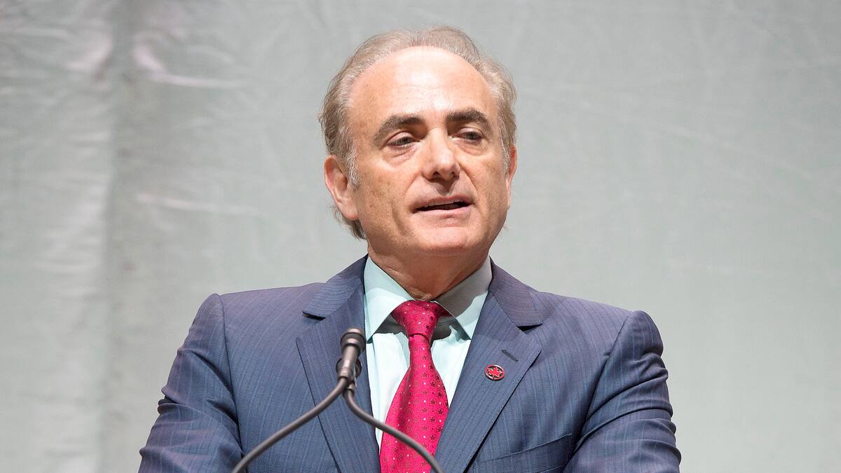 L’ex-PDG d’Air Canada investit dans une firme sous la loupe d’Ottawa