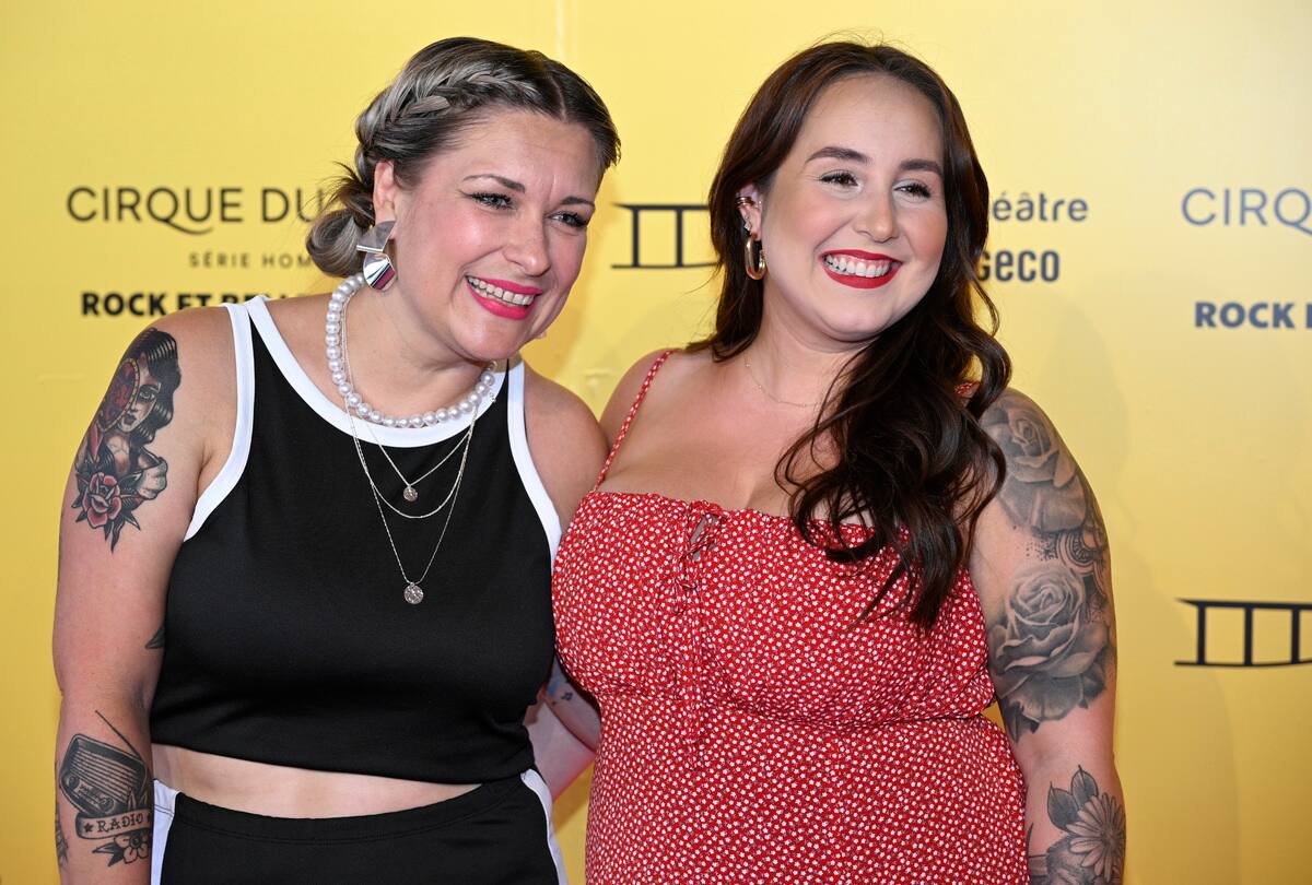 [PHOTOS]  Descubre los looks veraniegos de nuestras estrellas en la alfombra roja del espectáculo homenaje a RBO firmado por el Cirque du Soleil 