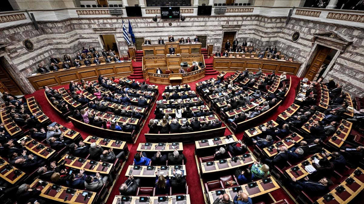 Grèce: la justice annule la libération conditionnelle du chef du parti néonazi