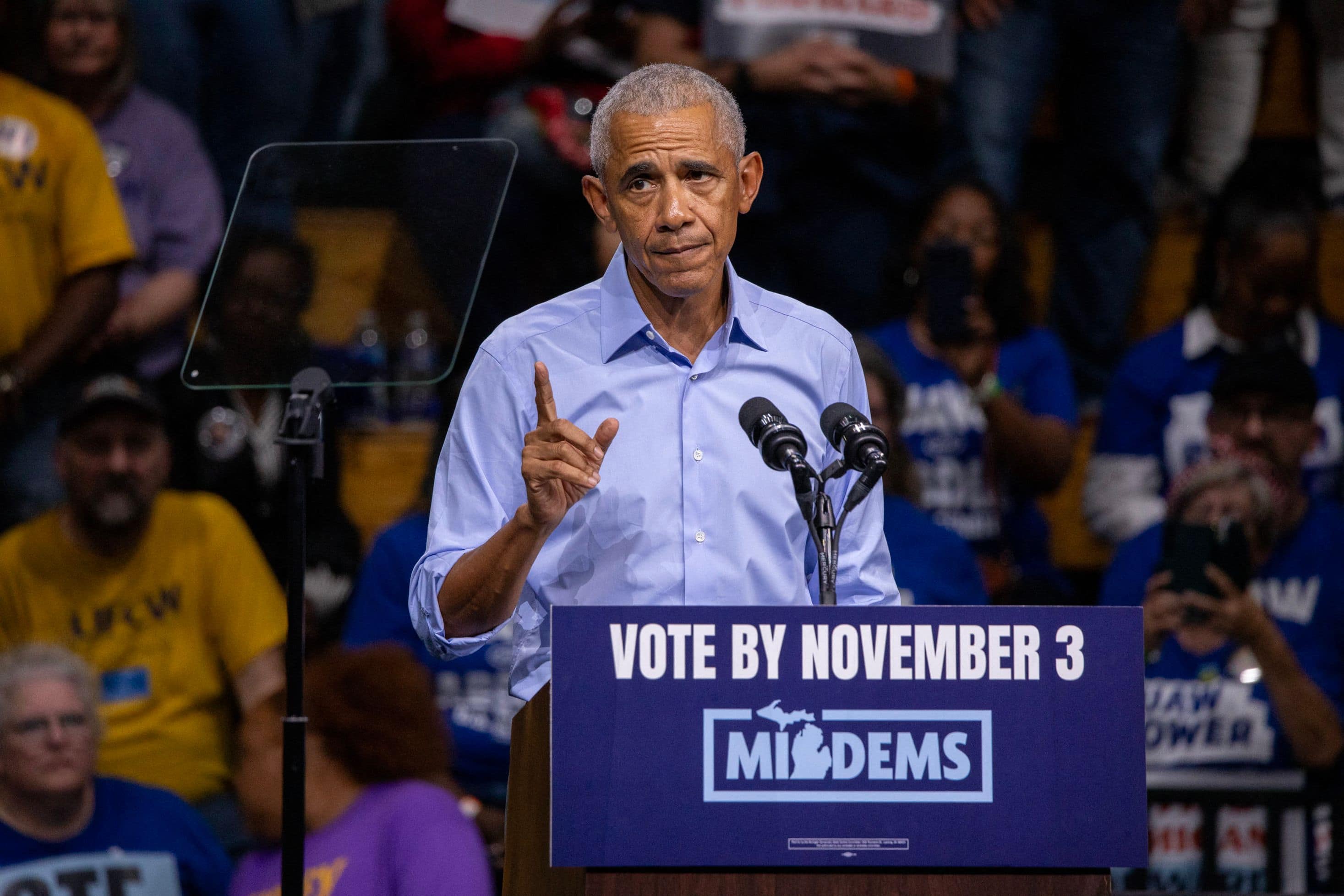 «Ce sont des gens adorables»: Obama se porte à la défense du Canada contre Trump