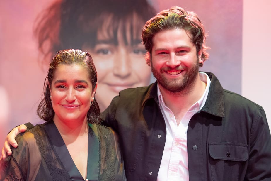 Tous les looks du tapis rouge du film «Maria», avec Mariana Mazza Clin d'œil Tous les looks du tapis rouge du film «Maria», avec Mariana Mazza Clin d'œil