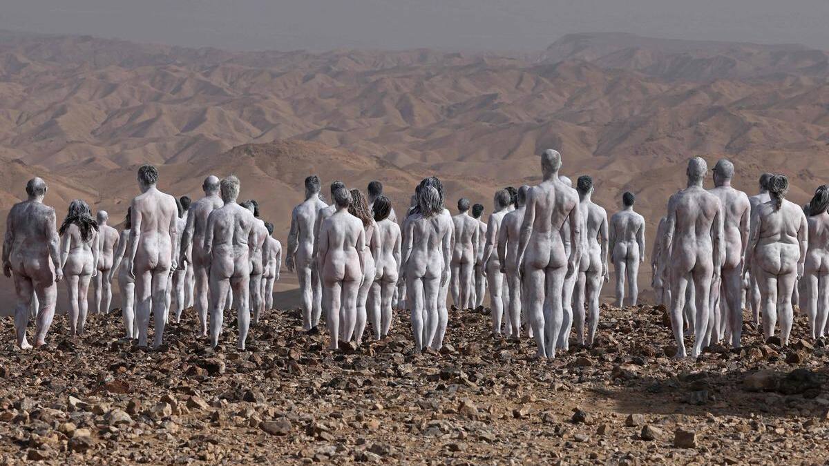 200 personnes nues pour la mer Morte menacée d'assèchement