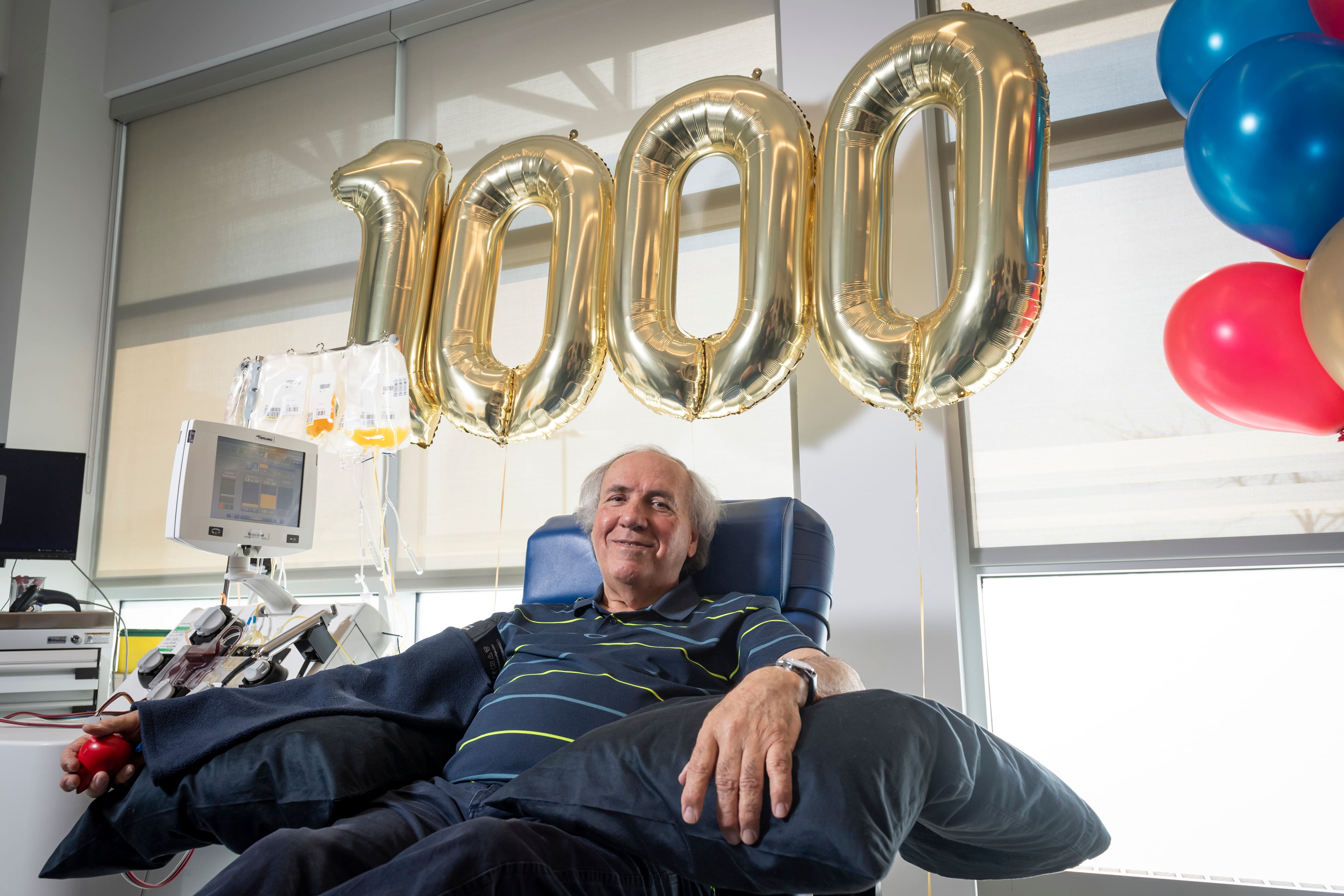 «Ça m’a marqué»: ce retraité a fait plus de 1000 dons de sang après le décès de son frère de la leucémie