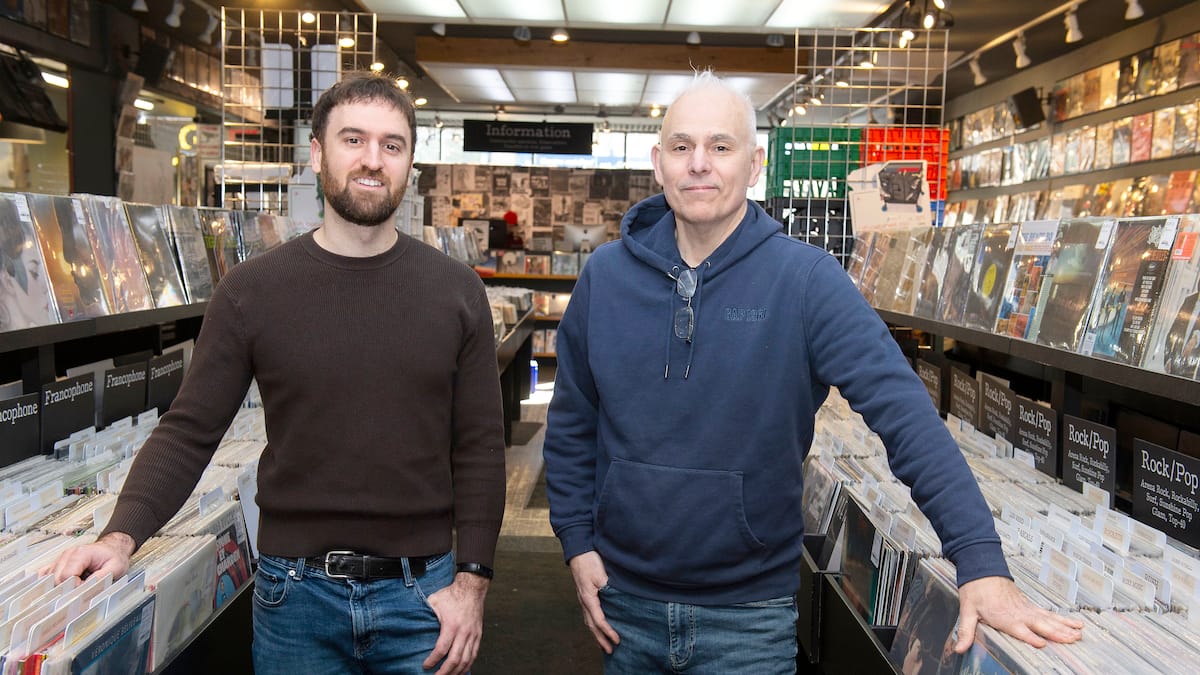 Engouement pour le vinyle : cet album est en vente pour 10 000 $ à la boutique montréalaise Aux 33 tours