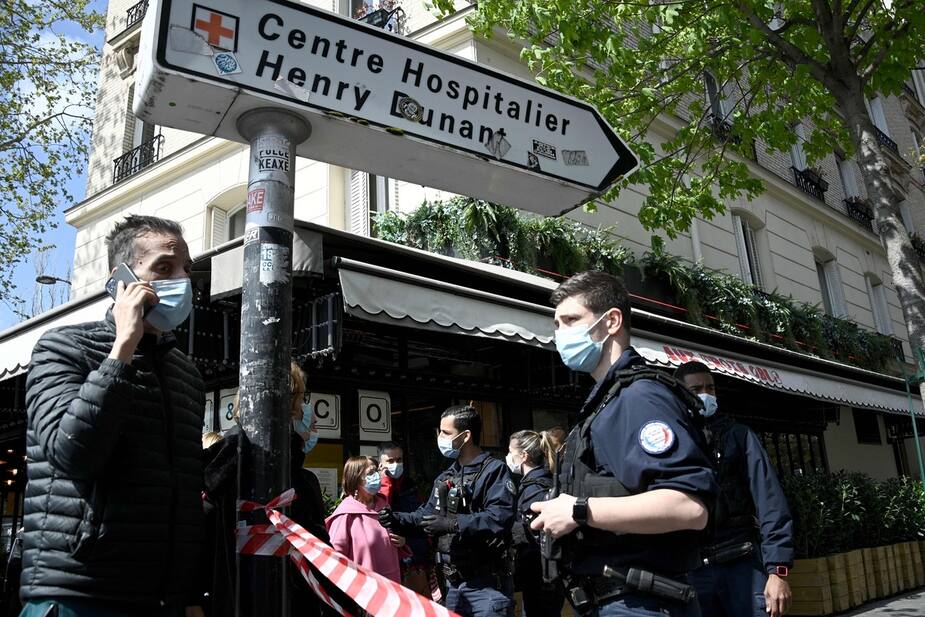 Image principale de l'article Un homme tué par balles à Paris, tireur en fuite