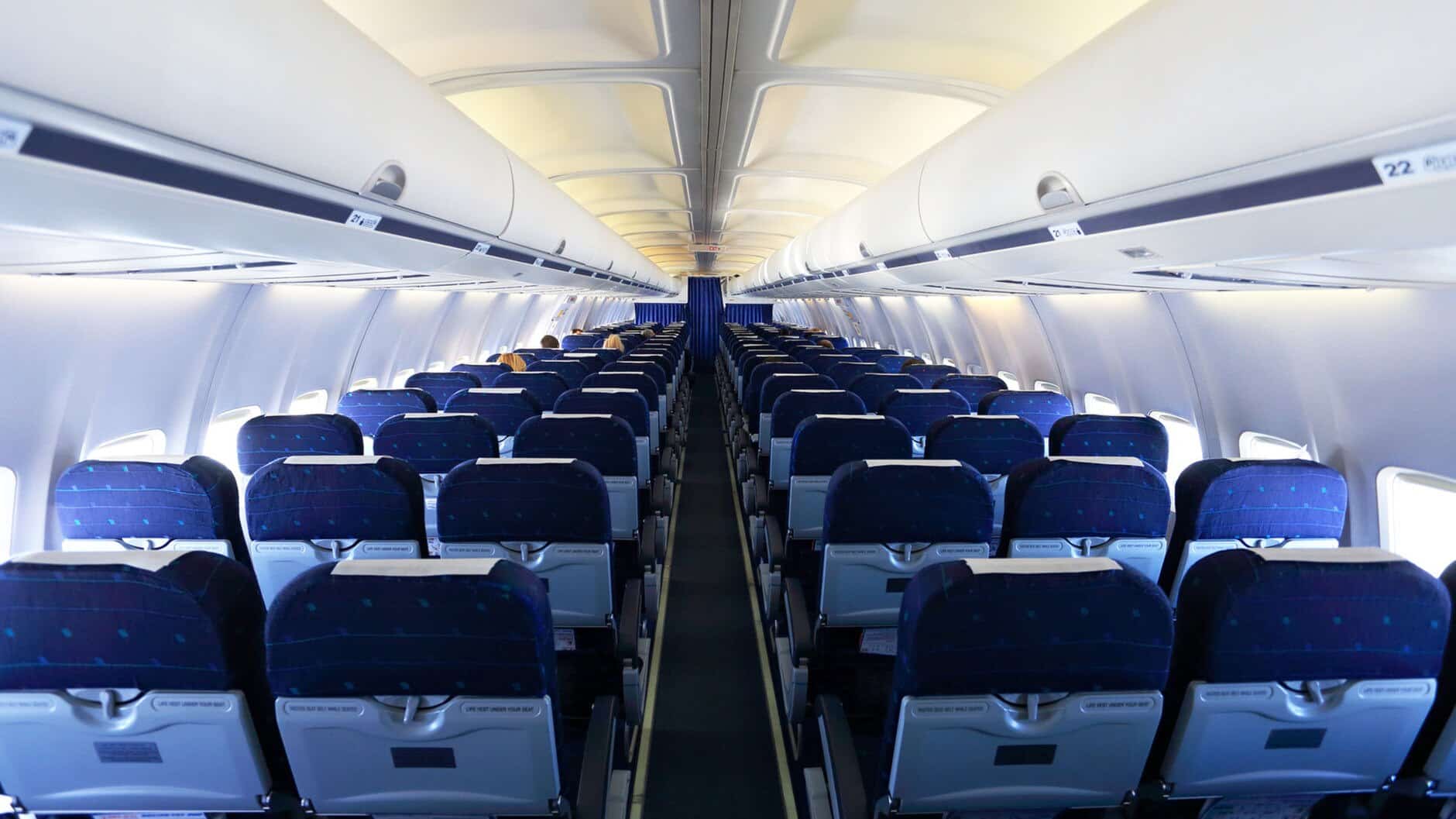 Voici le meilleur si&egrave;ge pour dormir dans l&rsquo;avion