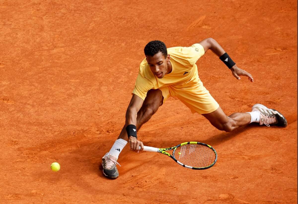 Auger-Aliassime l’emporte sans trop forcer