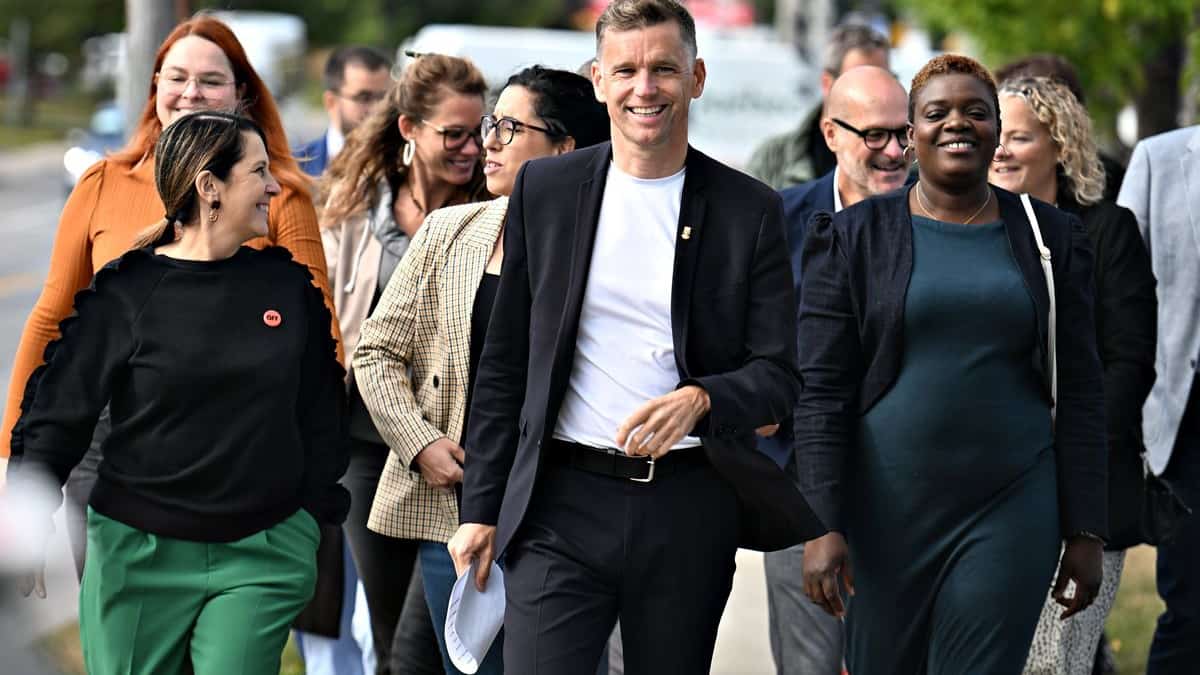 Sondage Sur Les Intentions De Vote: Bruno Marchand Profite Des Gaff...