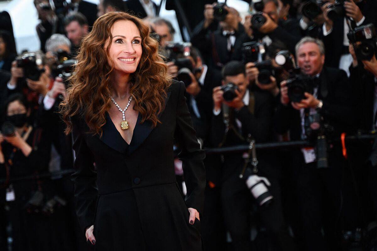 Coupure De Presse Julia Roberts / Renaud - Référence T.501, Lot, Occasion