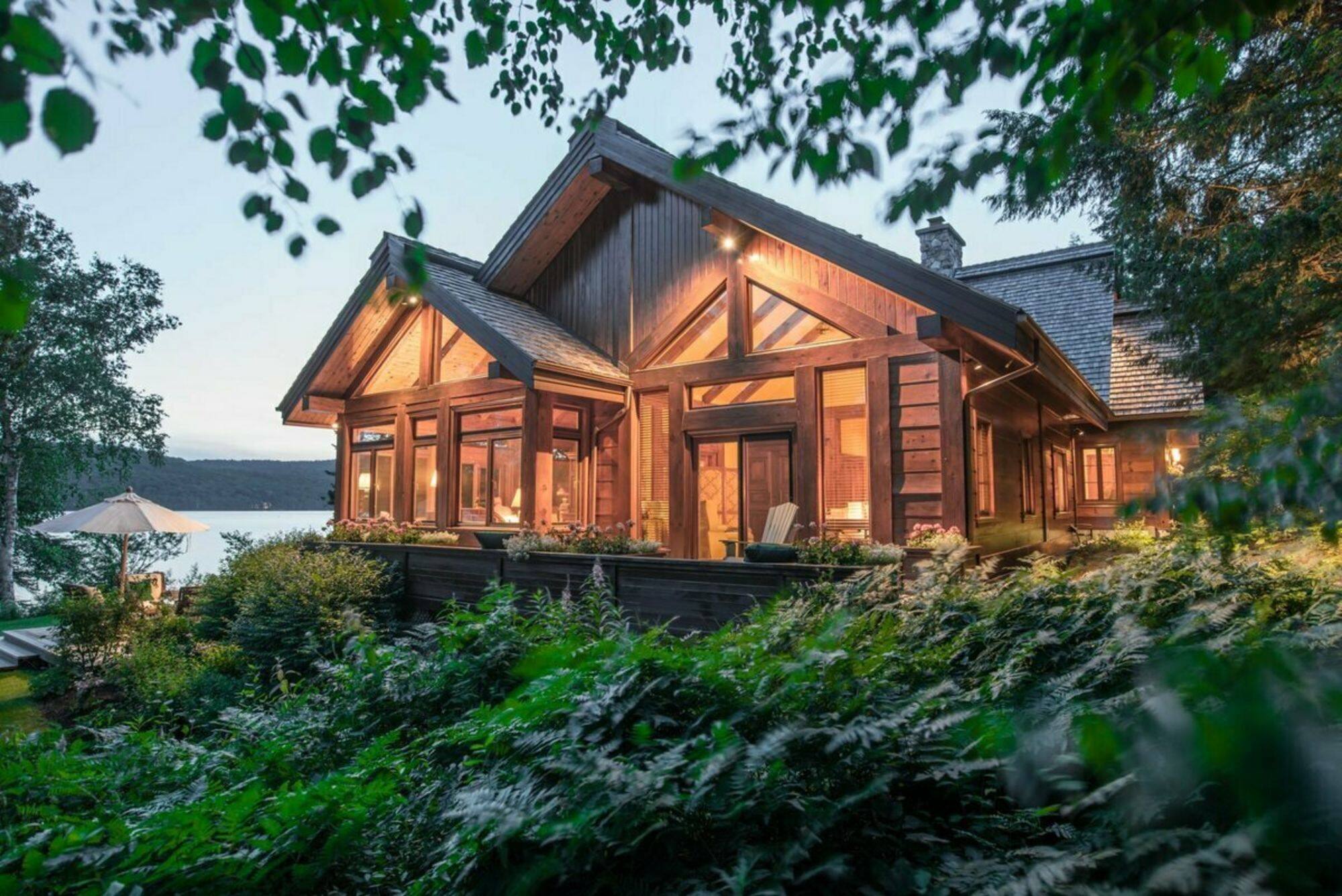 Manoirs, domaines &agrave; la campagne, ch&acirc;teaux de luxe: les ultrariches ont continu&eacute; de se g&acirc;ter en immobilier cette ann&eacute;e