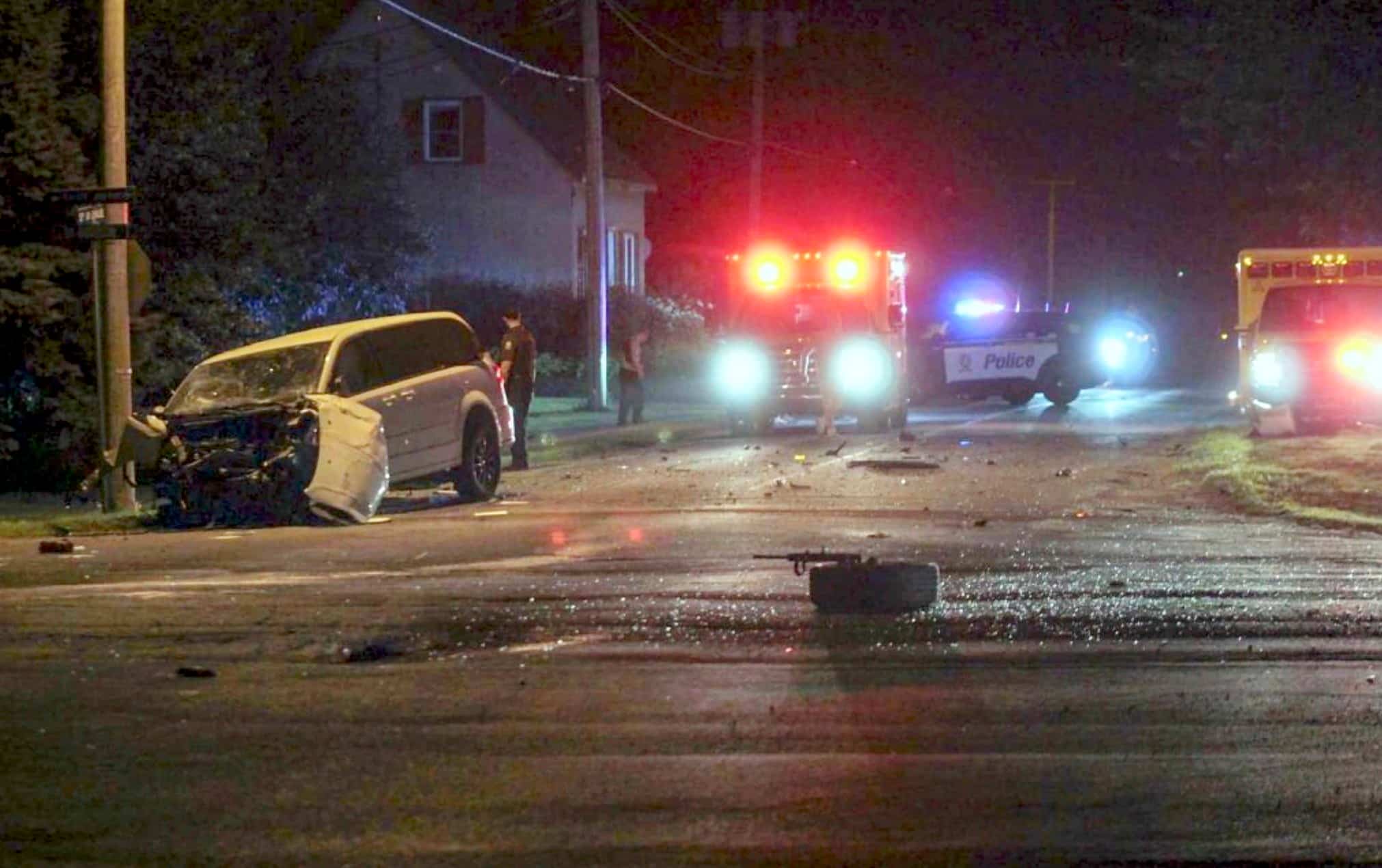 Parents &eacute;ject&eacute;s devant leurs enfants: le camionneur ontarien faisait un appel vid&eacute;o lorsqu&rsquo;il a caus&eacute; une collision en Mont&eacute;r&eacute;gie