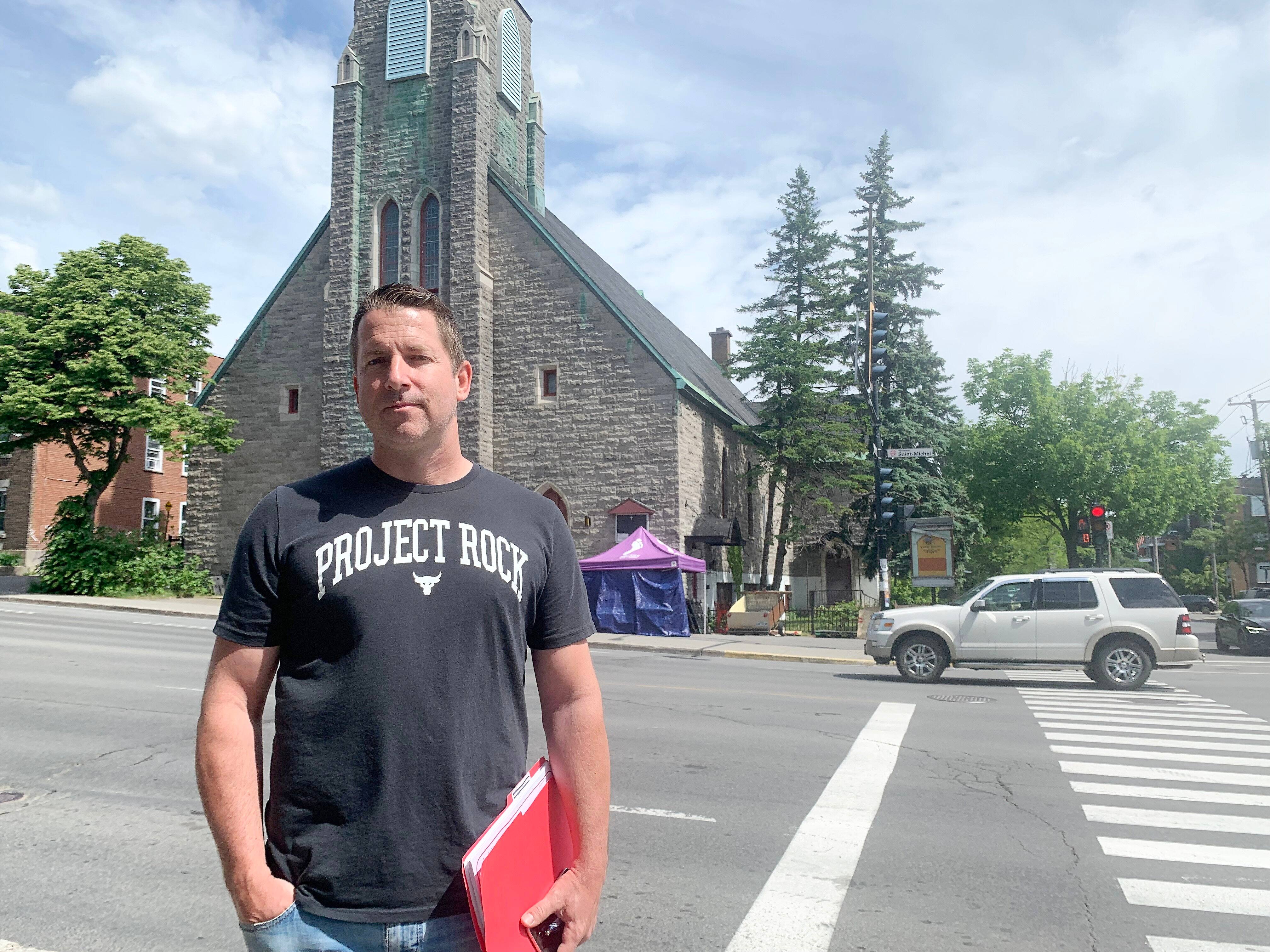 &laquo;On se demande si c&rsquo;est &agrave; notre tour&raquo;: un refuge pour itin&eacute;rants pr&egrave;s de cinq &eacute;coles primaires