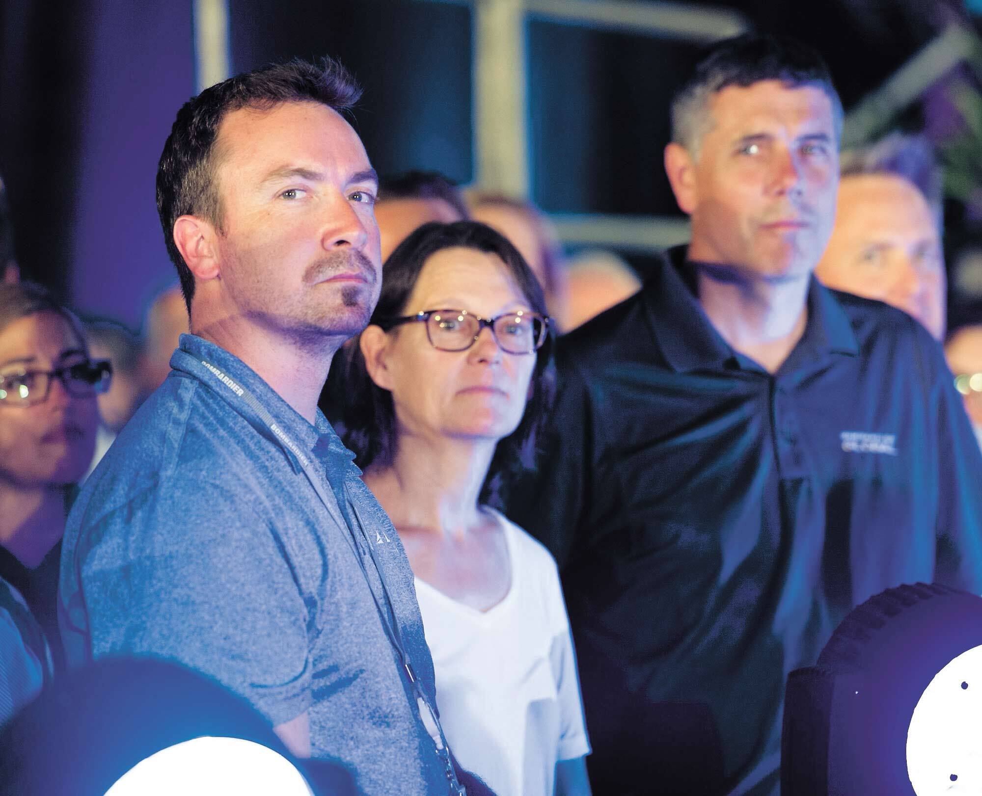 Des employés de la division aéronautique de Bombardier, à Mirabel, en 2018. L’entreprise compte 14 500 salariés au Québec.