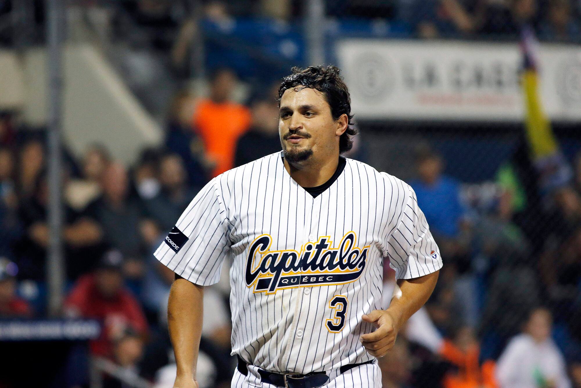 T.J. White revient dans l’uniforme des Capitales JDQ