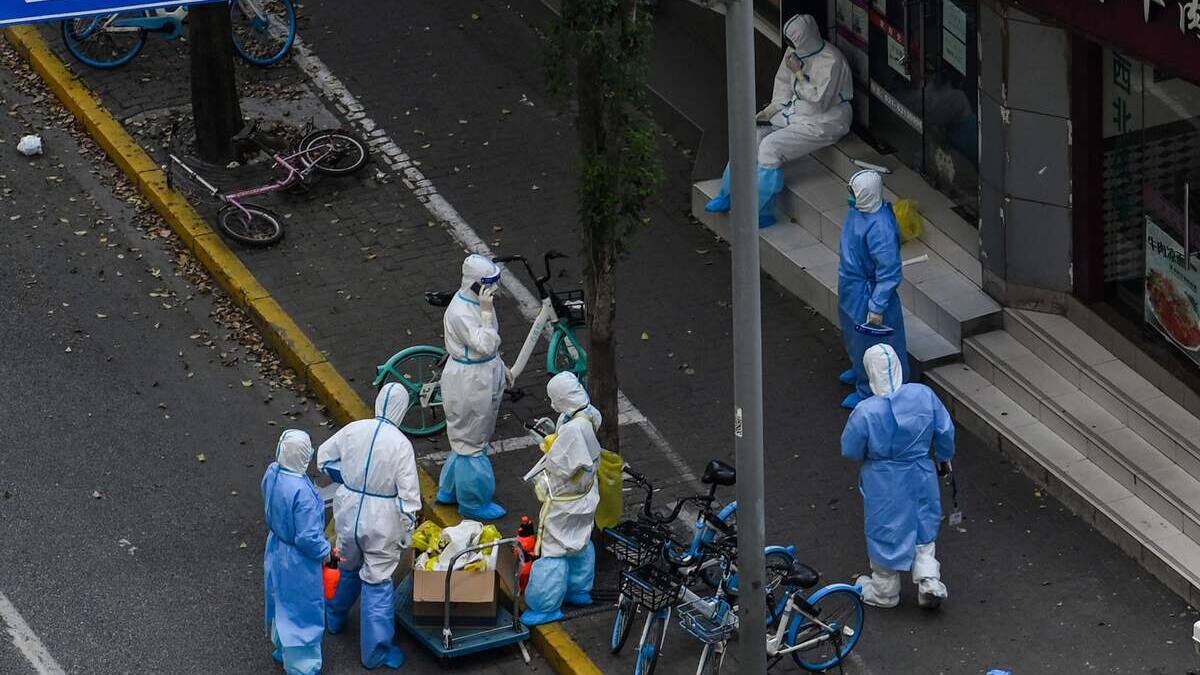 Affrontements sur fond de COVID entre habitants et policiers à Shanghai