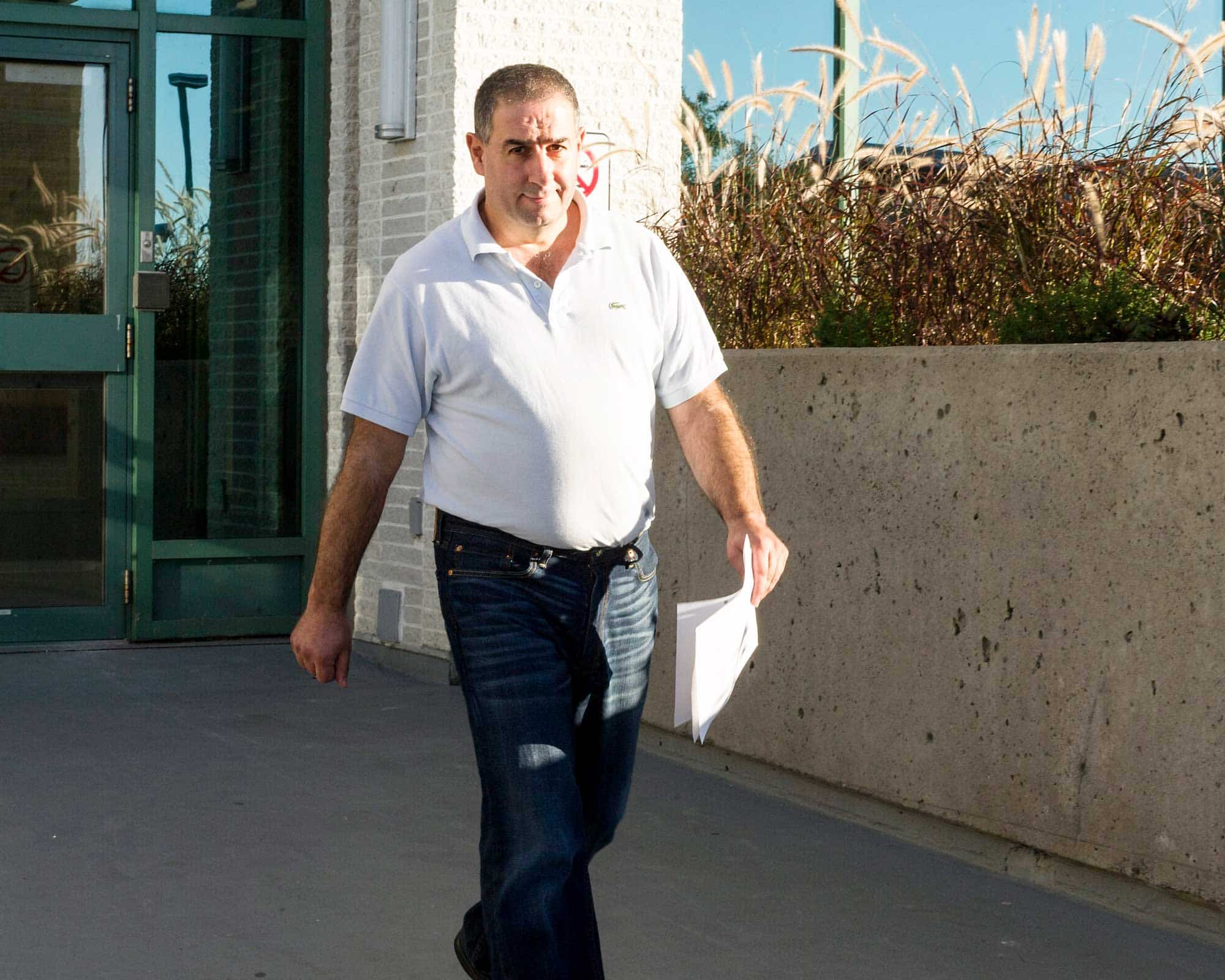 Le pr&eacute;sident de Cora s&eacute;questr&eacute; dans une maison lou&eacute;e