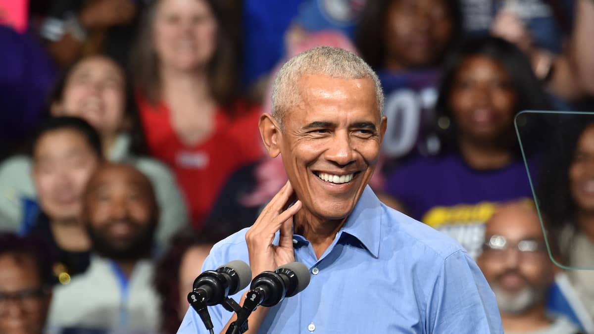 Trump dit qu'Obama a révélé des informations «classifiées» sur les extraterrestres