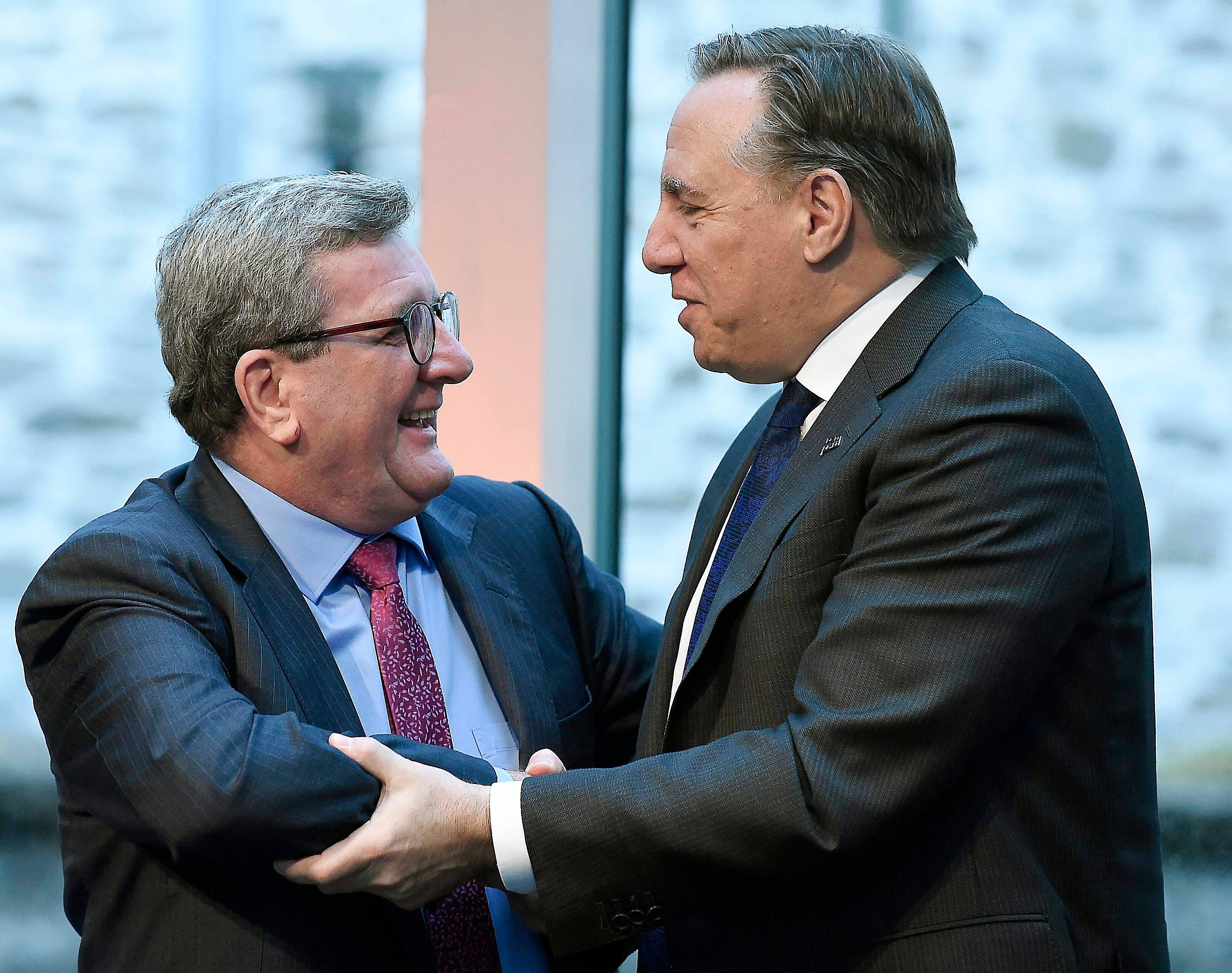 Tramway de Québec: Legault n’est pas capable d’asseoir son autorité sur son caucus, affirme Labeaume