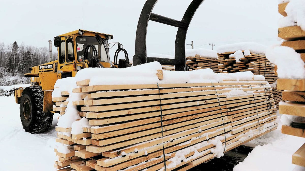 Taxe sur le bois d’œuvre: «Tout le monde perd»