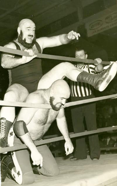 Maurice Vachon, aussi connu sous son surnom «Mad Dog», et Michel Dubois.