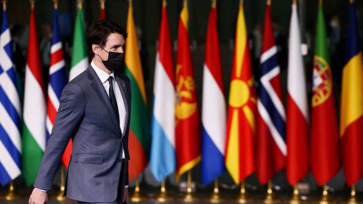 Le Canada veut liquider des actifs russes pour aider l'Ukraine, sanctionne 203 "complices"