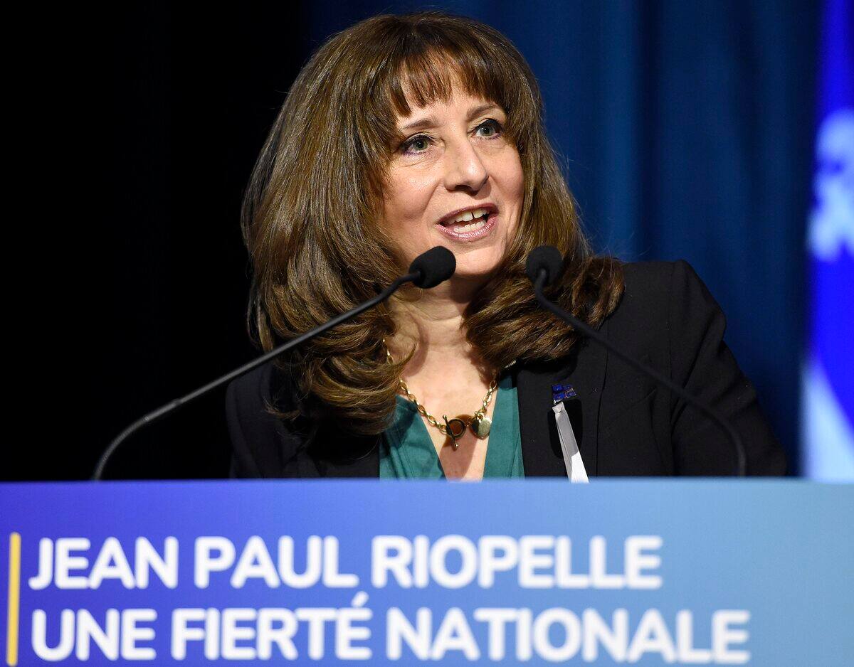 Qu&eacute;bec d&eacute;pose son projet de loi pour modifier le statut de l&rsquo;artiste