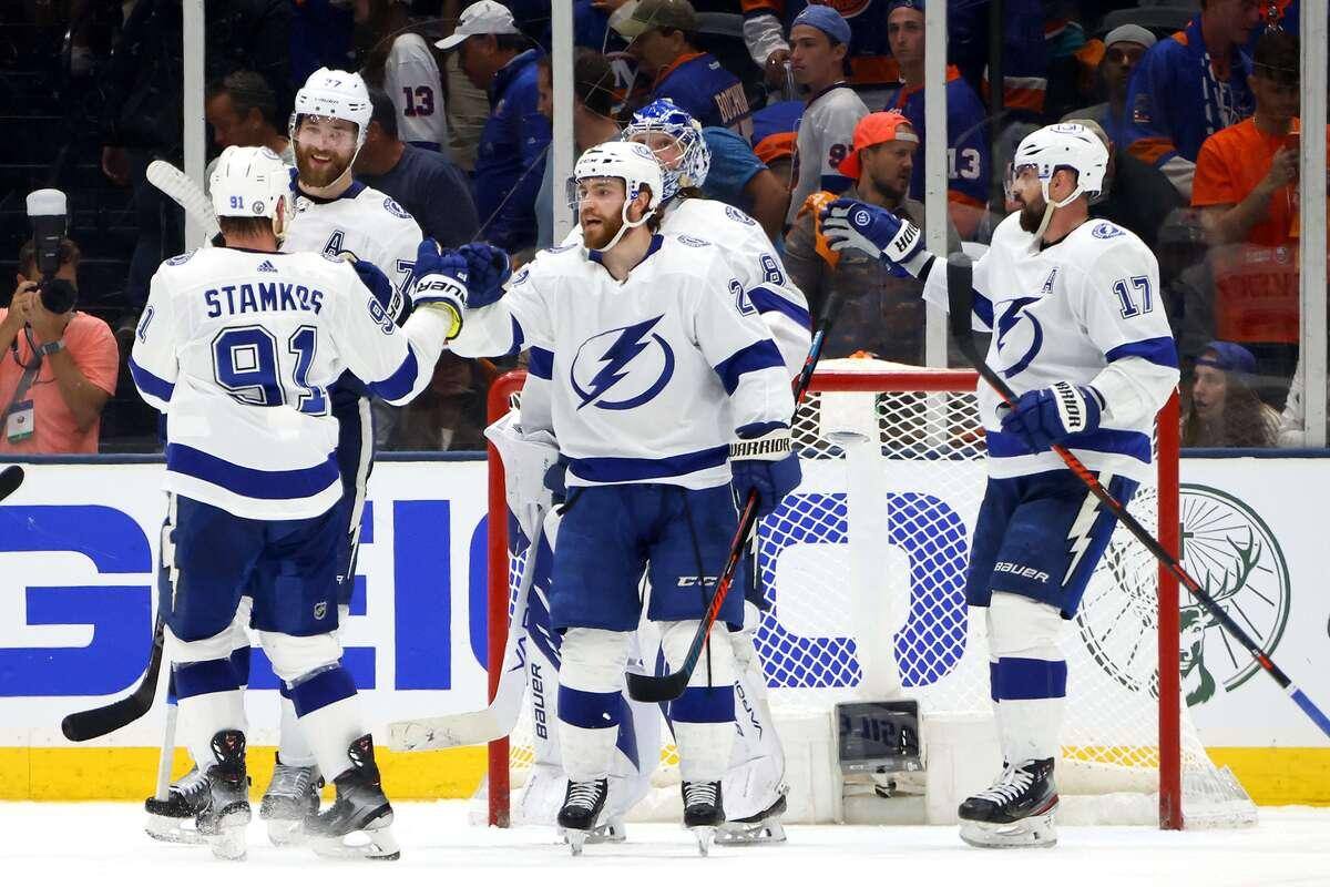Le Lightning reprend les devants - Vimarsana News