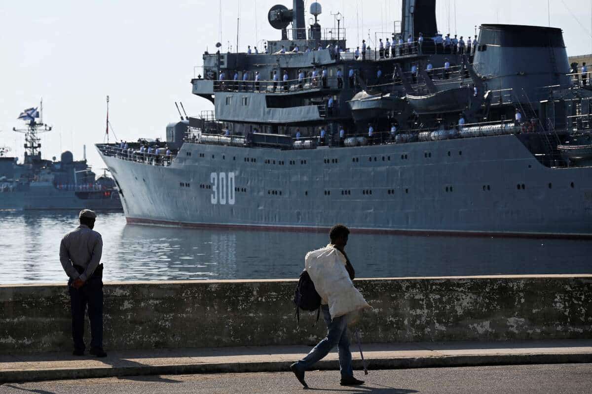 EN IMAGES | Un nouveau navire militaire russe en escale &agrave; Cuba