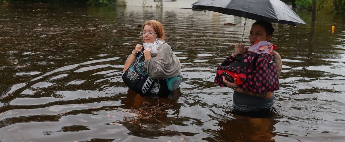La Florida è stata duramente colpita dall’uragano Idalia La Florida è stata duramente colpita dall’uragano Idalia