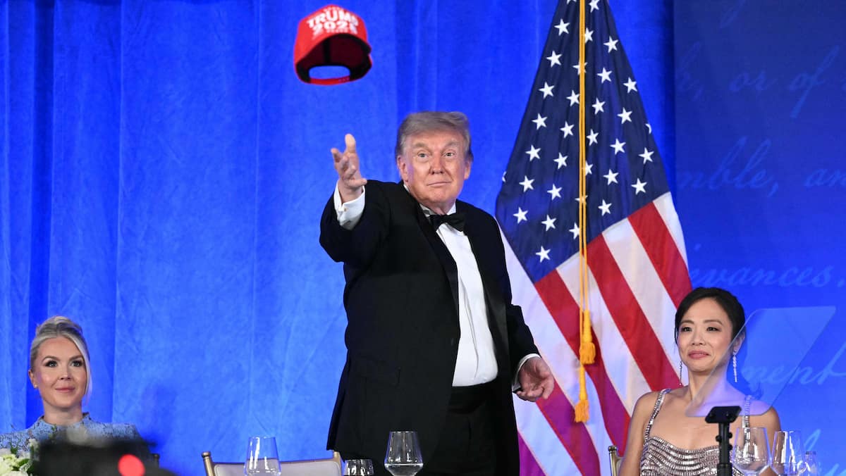 Trump attacks journalists during return to press gala Trump attacks journalists during return to press gala