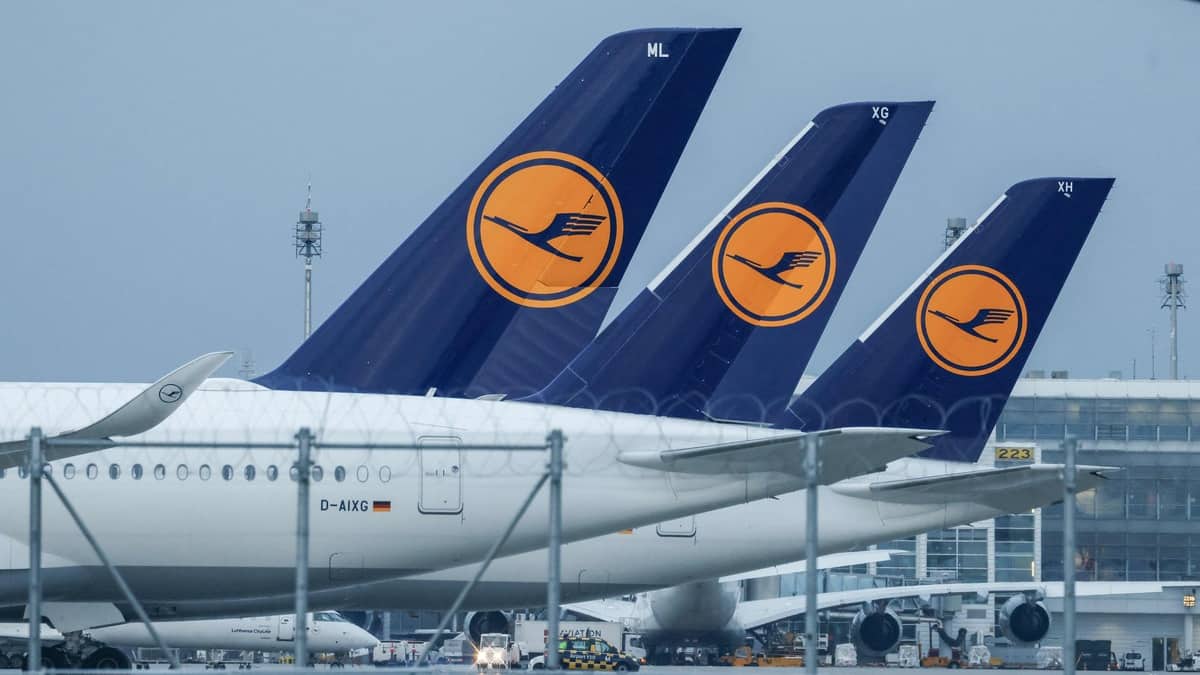 Un voyageur monte deux fois sans billet dans un avion