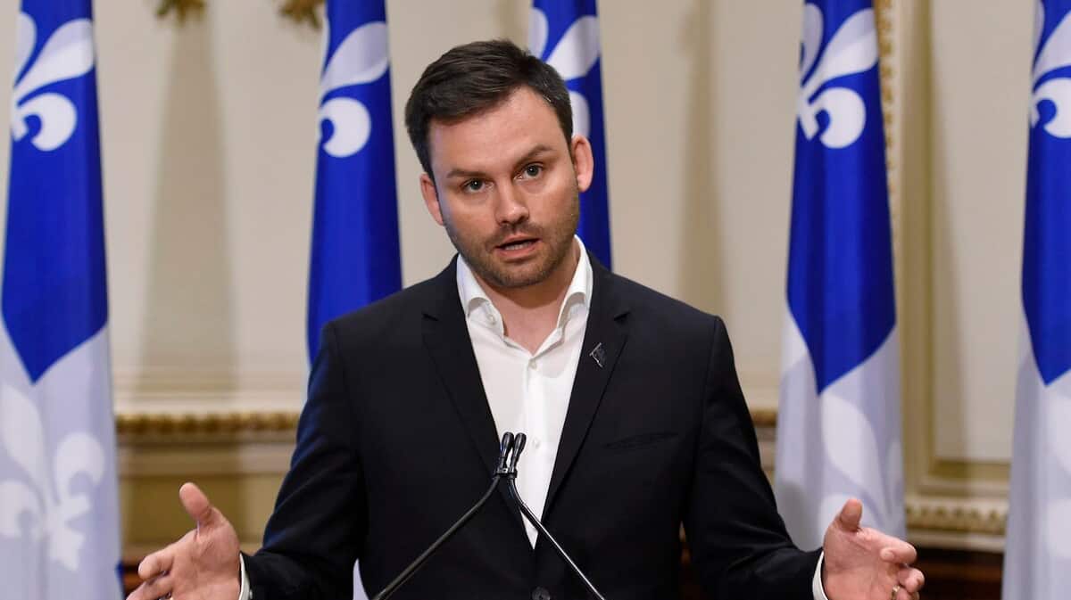 Rapport de la coroner : Legault campe sur sa position