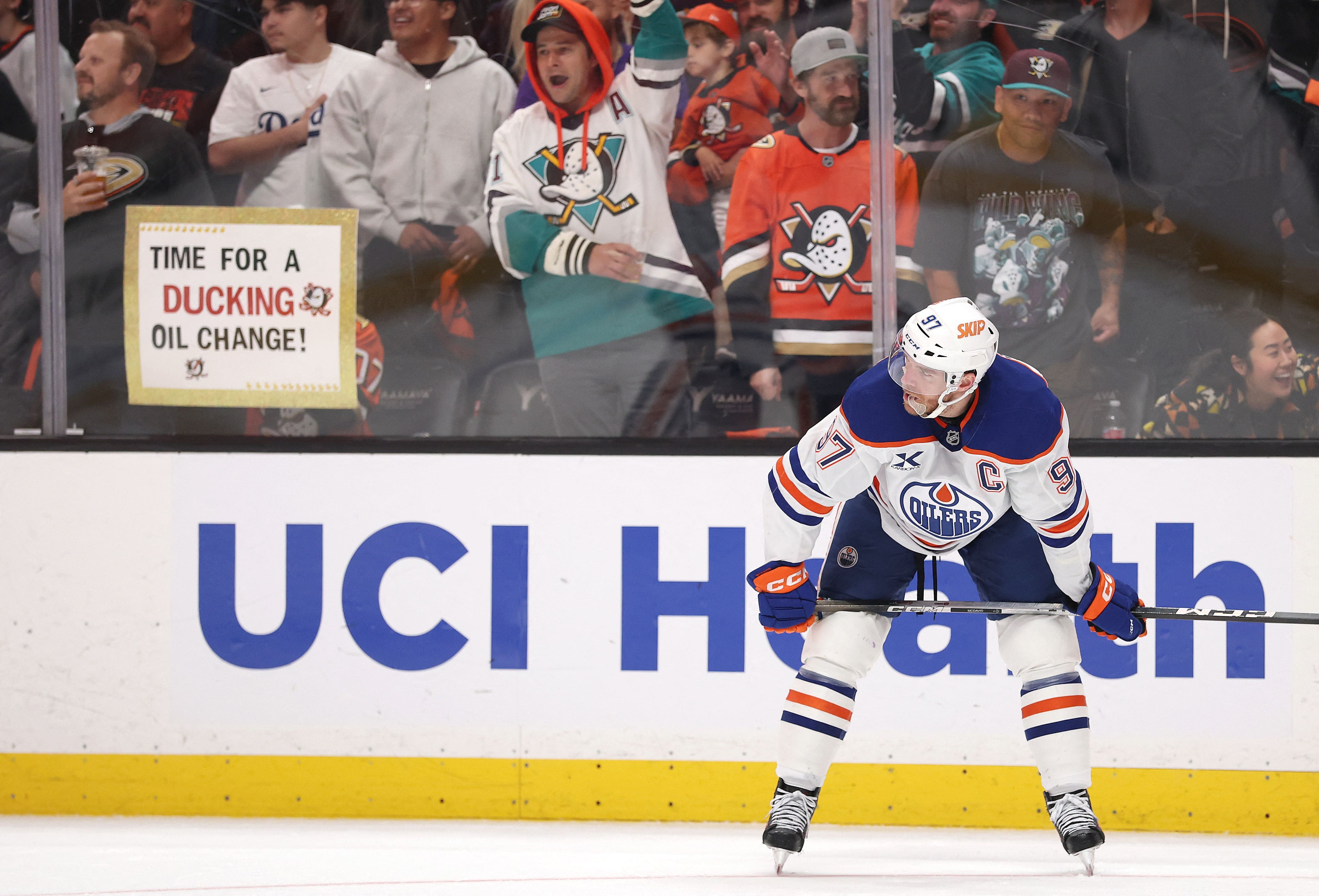 Voici ce qu’on dirait à Connor McDavid si on était le directeur général des Oilers pour le convaincre que tout va bien