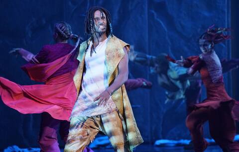 ENT-Red Carpet and 1st Presentation of Notre-Dame de Paris in Montreal.