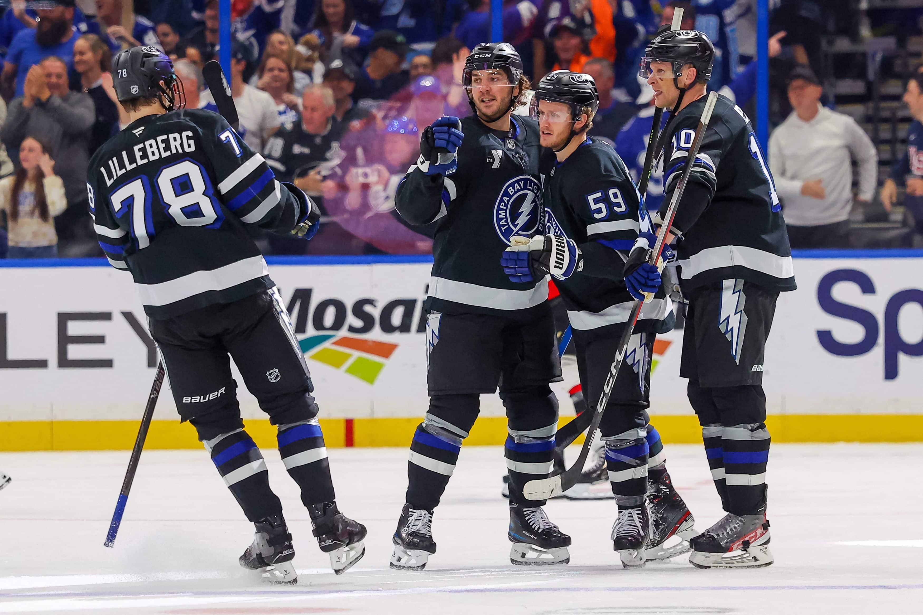 Jon Cooper trouve la course aux séries trop serrée : «Je préférerais être loin devant avec personne autour de nous»