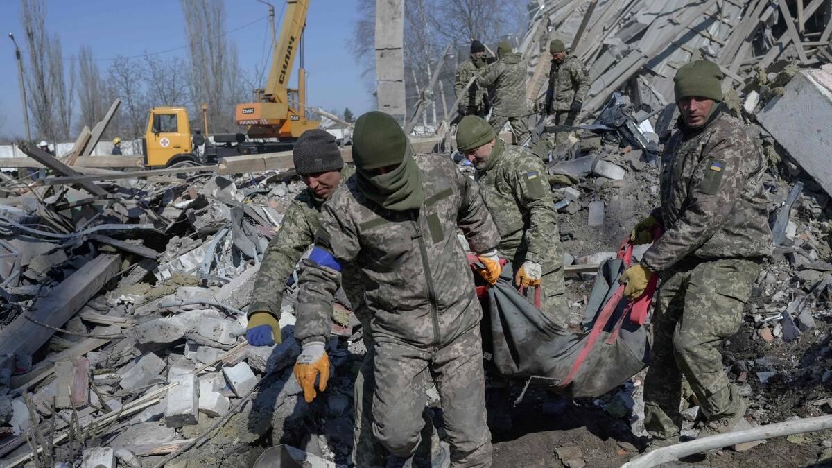 Des dizaines de morts dans le bombardement d’un site militaire