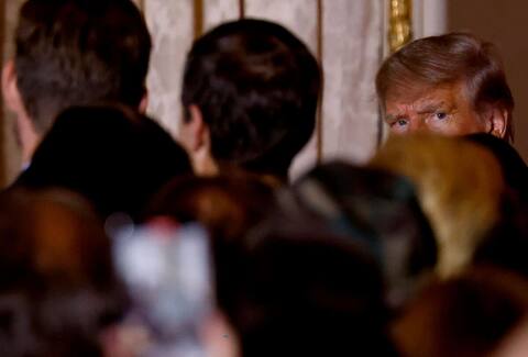 Los medios estadounidenses ignoran el anuncio de la candidatura de Donald Trump