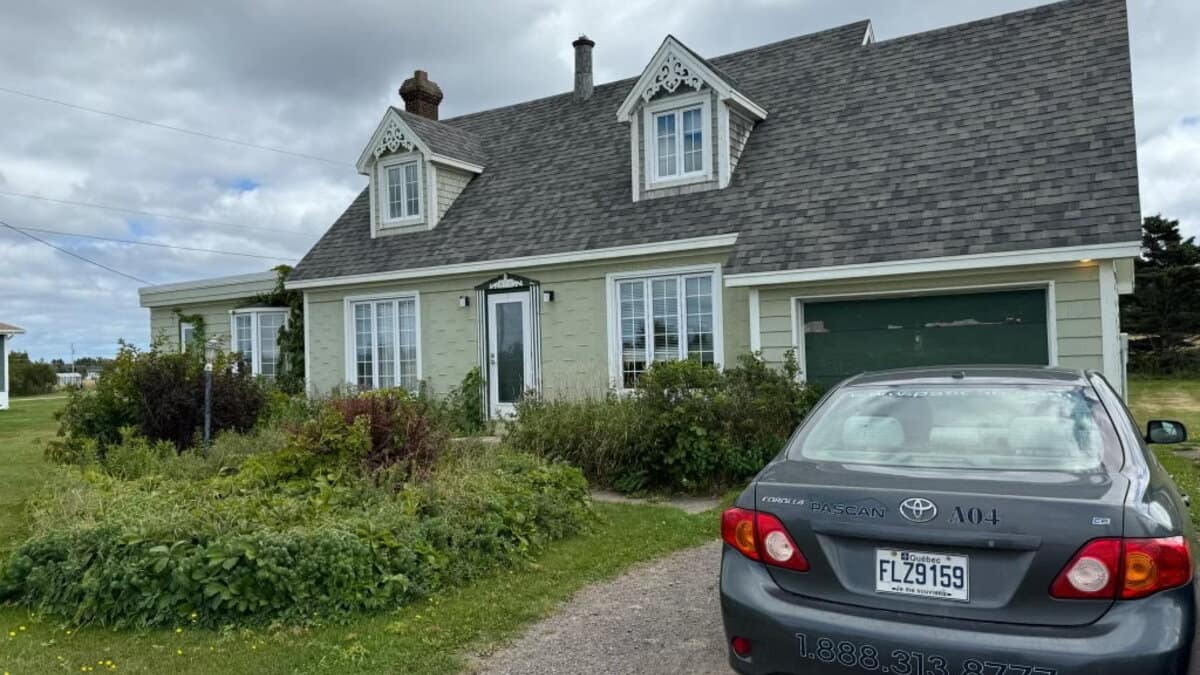 Elle perd son emploi après avoir accepté un verre de son patron