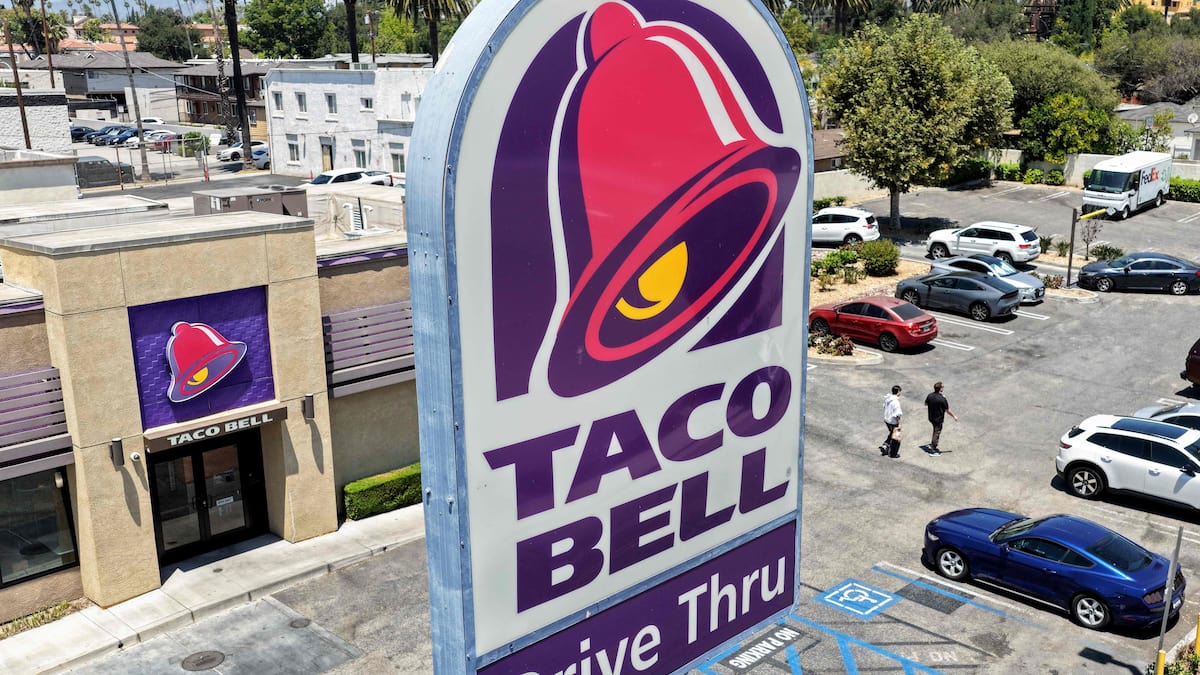 Parasite epidemic in the United States: consumers are deserting fast food chains Parasite epidemic in the United States: consumers are deserting fast food chains