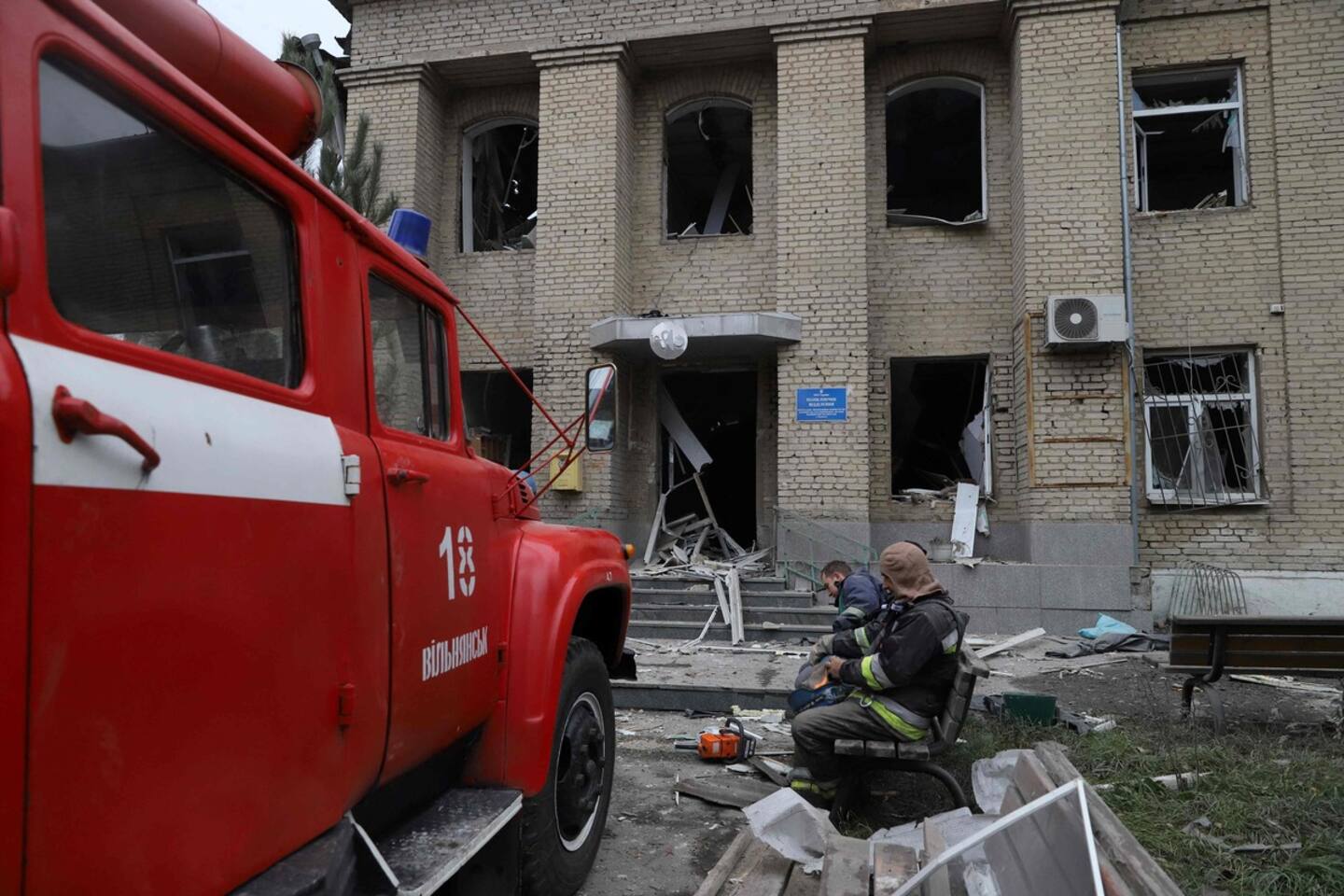 Ukraine: Kyïv sans eau ni électricité après des frappes russes